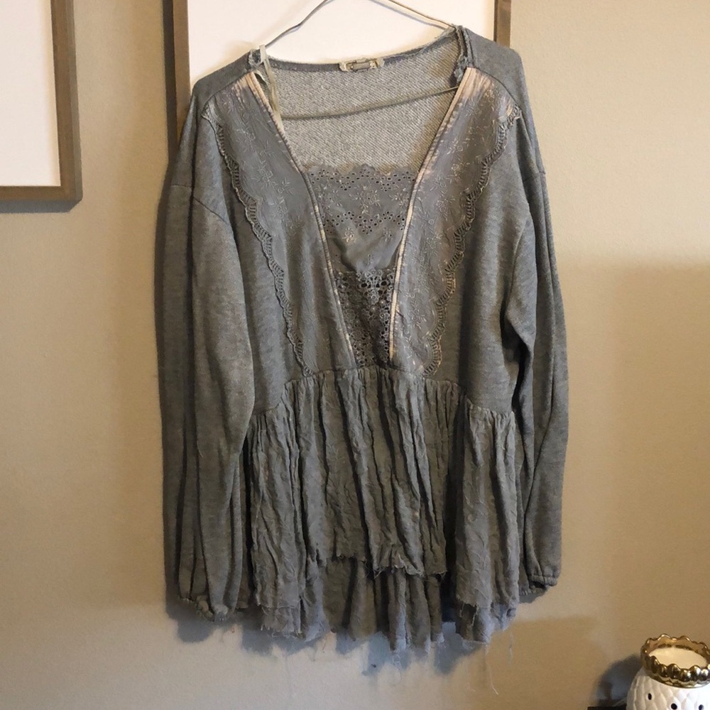 Boutique longsleeve blouse